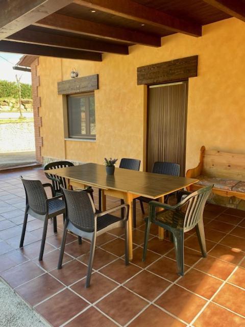 Casa Climent Guest House Avia ภายนอก รูปภาพ